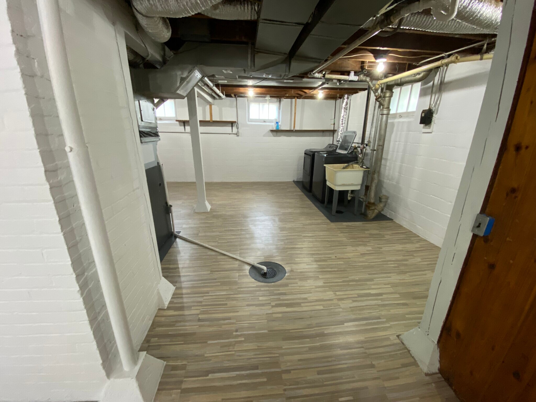 Basement - 6603 34th Ave N