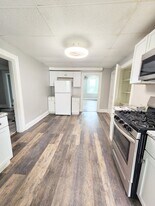 Building Photo - 3208 Brereton St