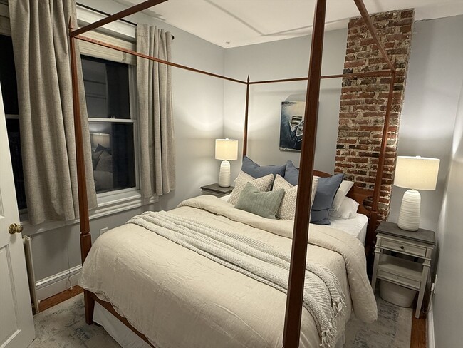 Building Photo - 59 Myrtle St