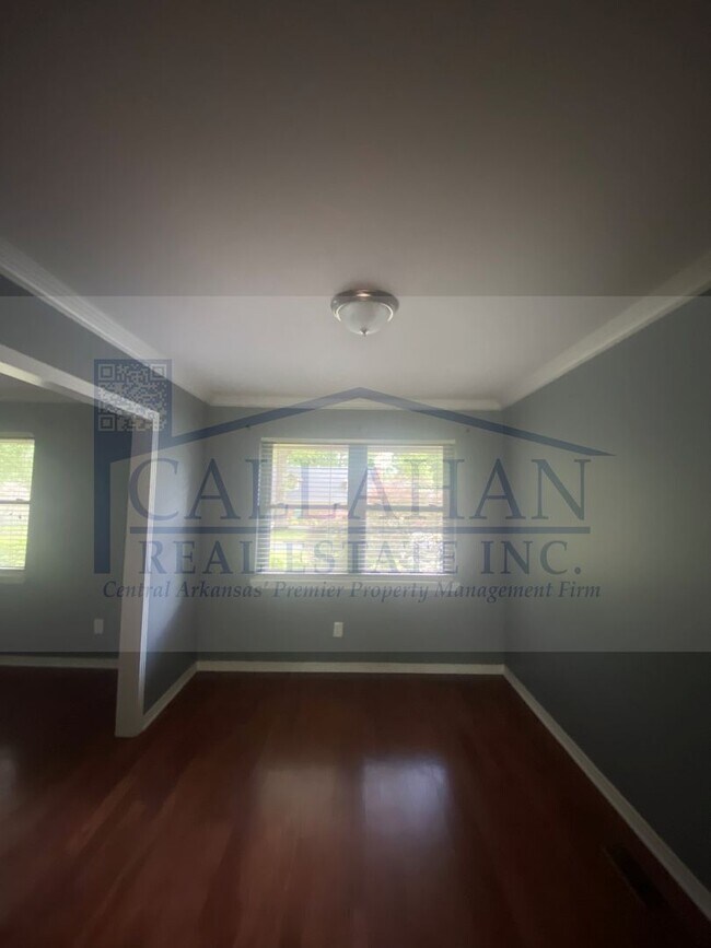 Building Photo - Jacksonville Foxwood Home