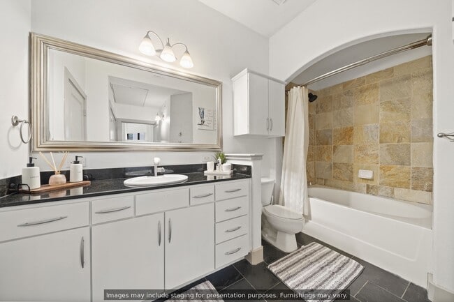 Building Photo - 1901 Post Oak Blvd