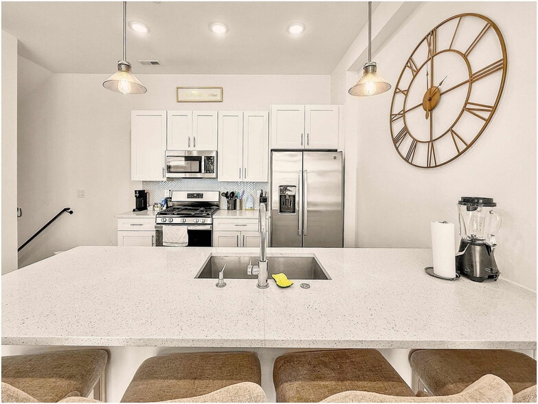 Building Photo - 1115 Germantown Ave