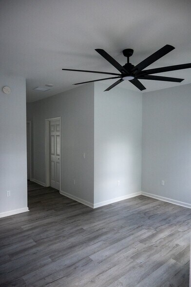 Building Photo - 2022 Trimble Rd