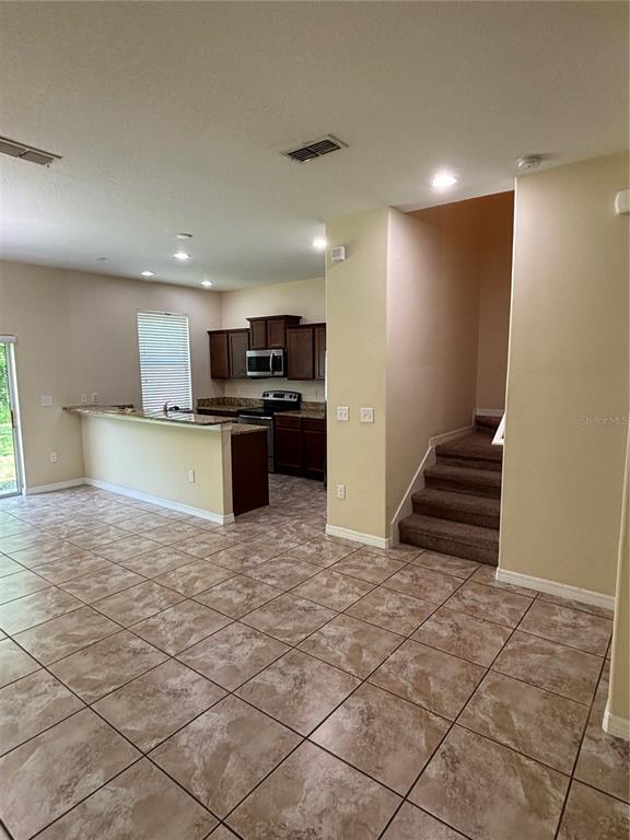 Building Photo - 11187 Savannah Landing Cir