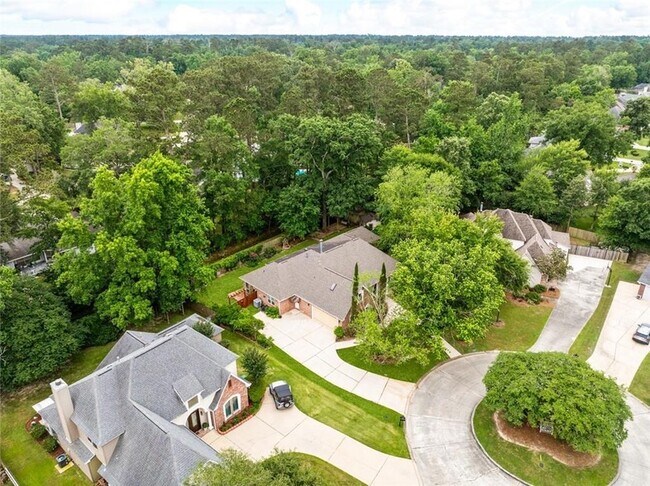 Building Photo - 1306 Woodmere Dr