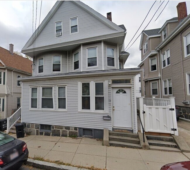 Primary Photo - 12-14 Weld Hill St