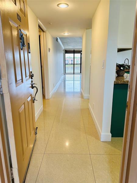 Building Photo - 6423 Coral Lake Dr