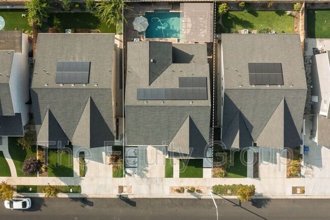 Building Photo - 145 E Taylor Ave