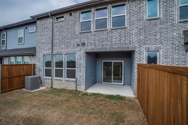 Building Photo - 8925 Enclave Wy