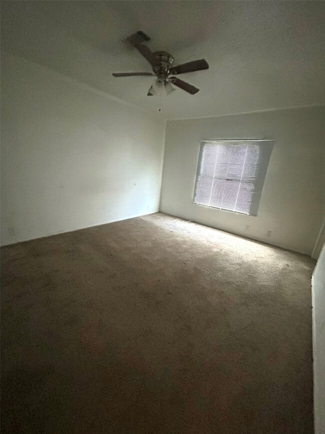 Building Photo - 11810 Greenglen Dr