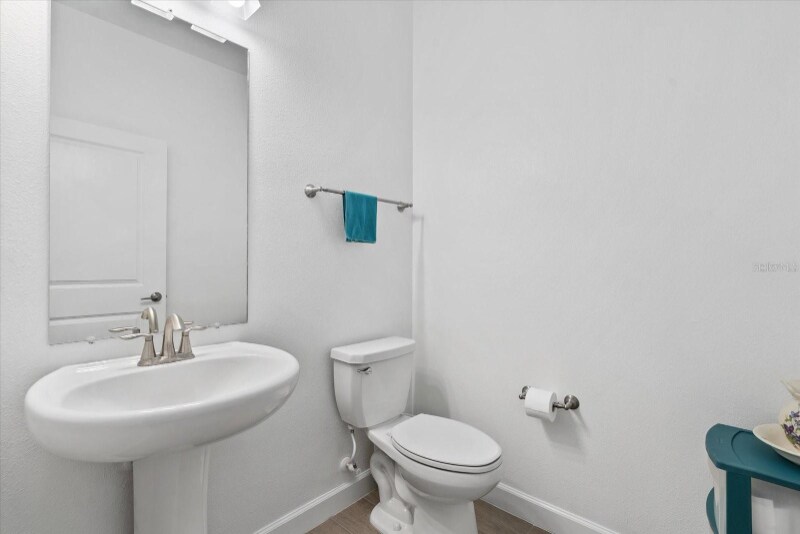 Building Photo - 5524 Little Path Dr