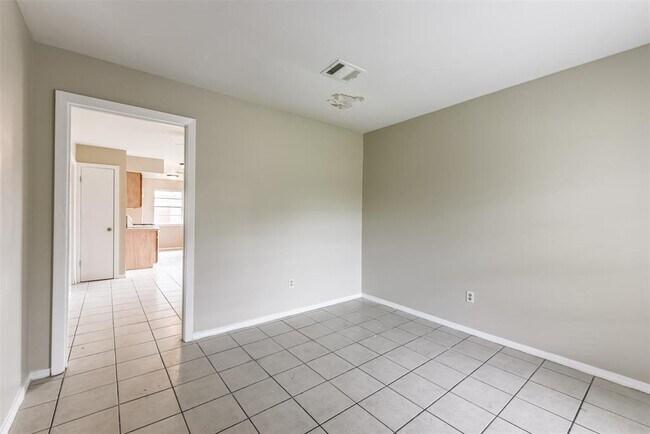 Building Photo - 3108 Wilmington St