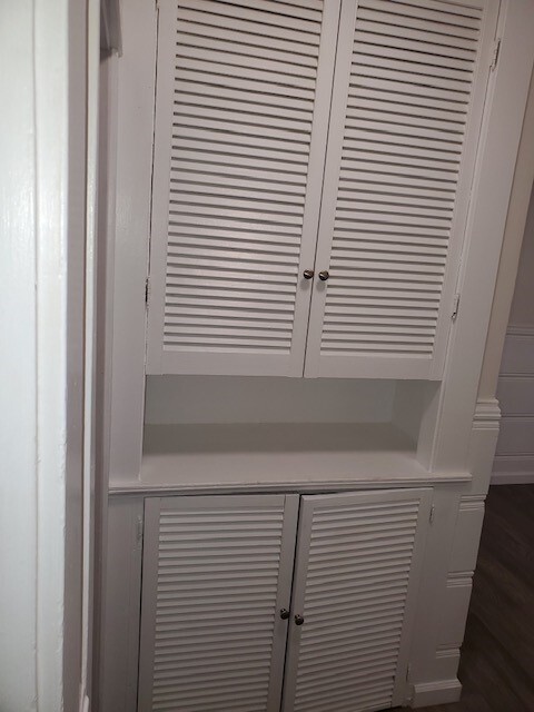 Linen Cabinet - 9343 Lomita Dr