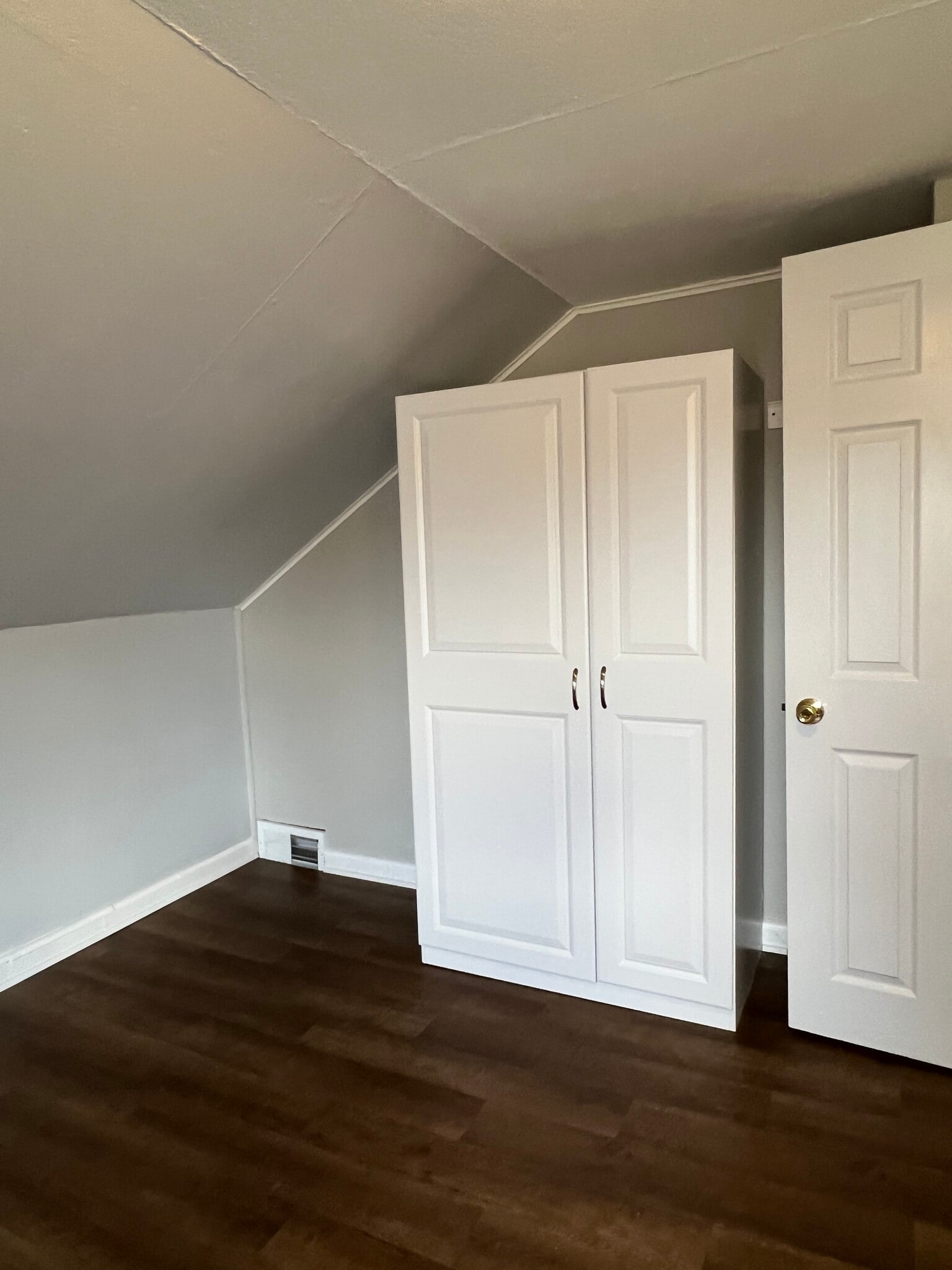 Bedroom 4 - 2301 Presque Isle Ave