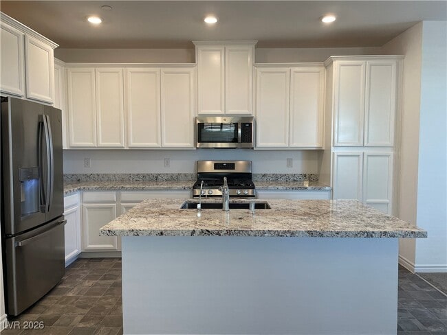 Building Photo - 20 Barbara Ln