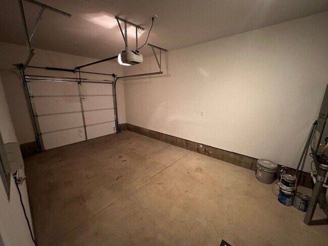 Building Photo - 193