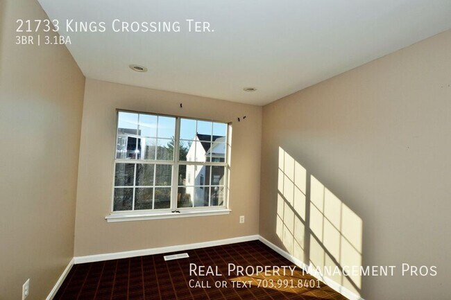 Building Photo - 21733 Kings Crossing Terrace