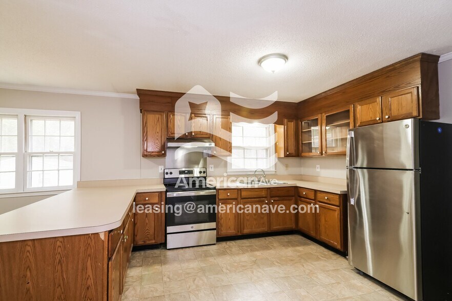 Building Photo - 317 Cartwright Cir