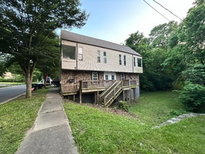 Building Photo - 2165 Selim Ave