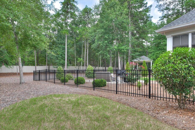 Building Photo - 534 Long Shadow Dr
