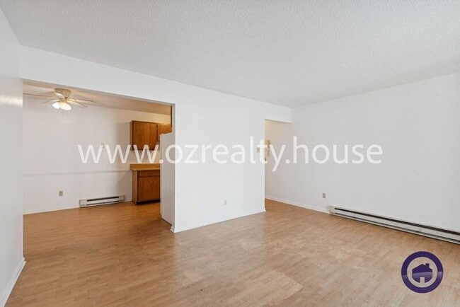 Building Photo - 2150 N McCord Rd