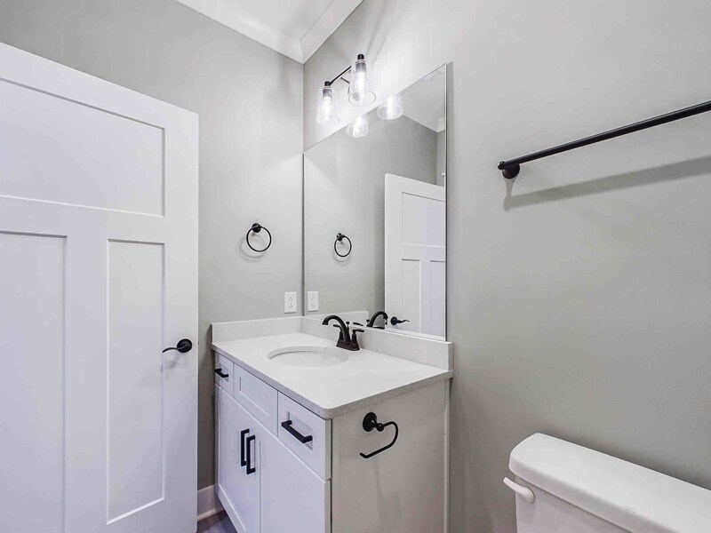 Building Photo - 285 Piper Glen