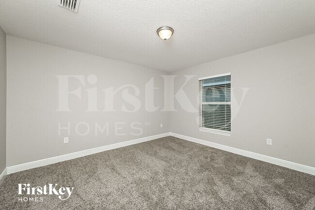 Building Photo - 10921 Standing Stone Dr