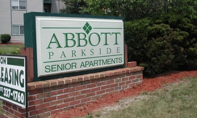 Building Photo - 2700 Marfitt Rd