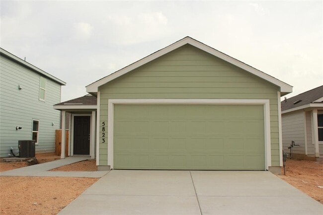 Building Photo - 5823 San Geronimo