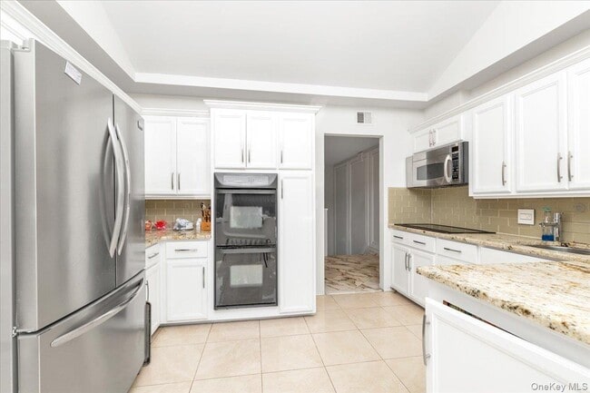 Building Photo - 817 Glenridge Ave