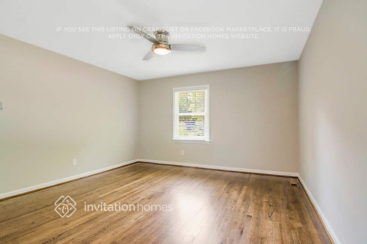 Building Photo - 7725 Audubon Dr