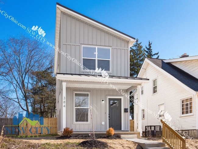 Building Photo - Recently Built Single Family Home! 2 Bedroom, 1.5 Bathrooms!