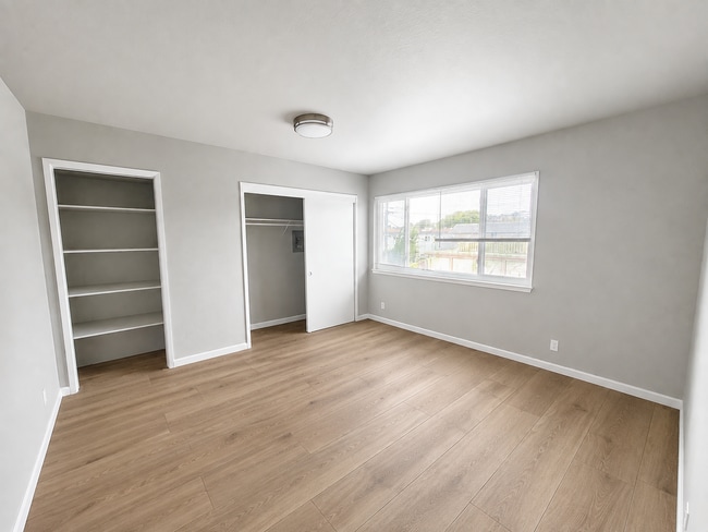 Building Photo - 3301 Santa Clara Ave