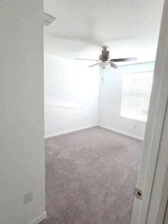 Building Photo - 2554 Leonia Ln