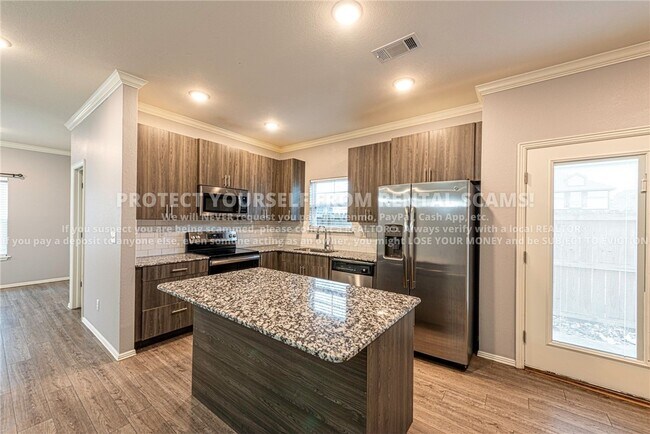 Building Photo - 1374 N Corsica Dr