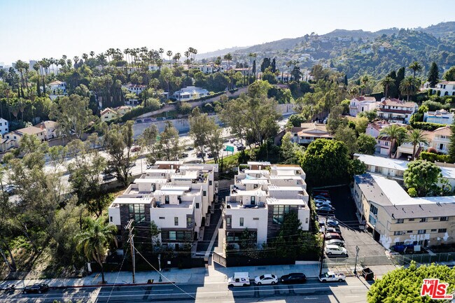 Building Photo - 2111 N Cahuenga Blvd