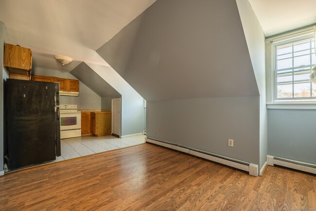 Building Photo - 56 Park Ave