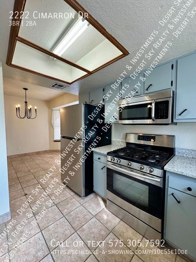 Building Photo - 2222 Cimarron Dr