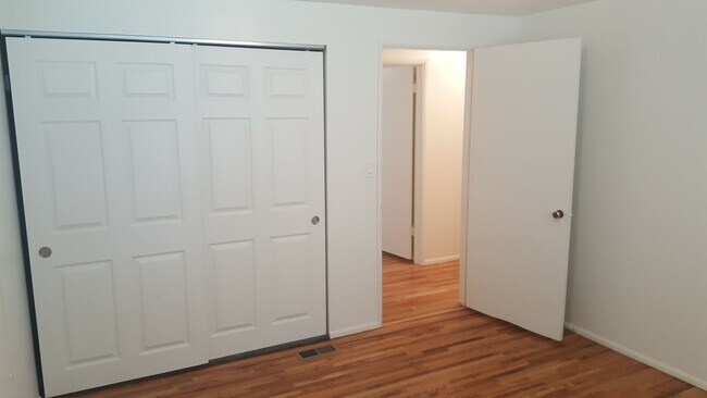 Building Photo - 314 W 1200 N