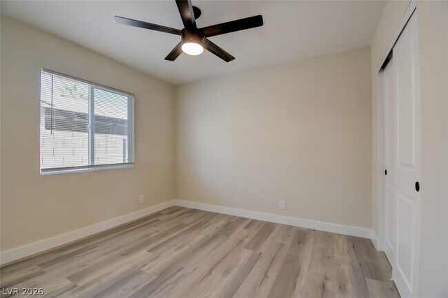 Building Photo - 4401 Vía Torino