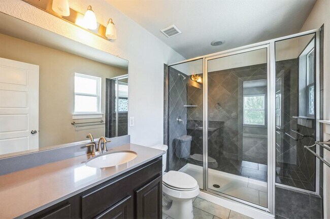 Building Photo - 7408 Brynner St