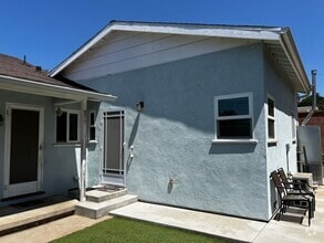 Building Photo - Renovated studio ADU in an excellent area ...