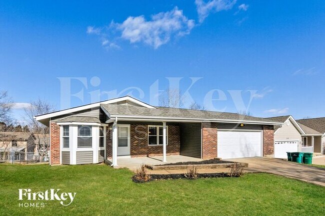 Building Photo - 2141 Treasure Island Dr