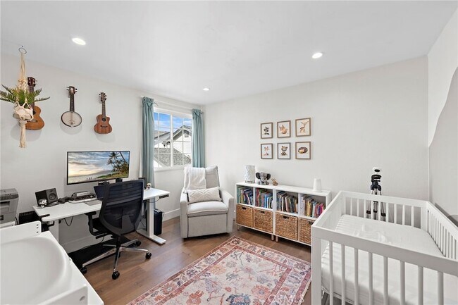 Building Photo - 12628 Newport Ave