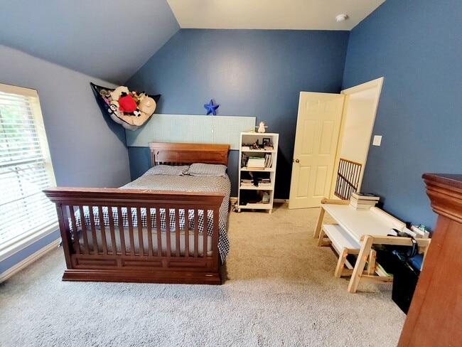 Building Photo - 1319 San Andres Dr