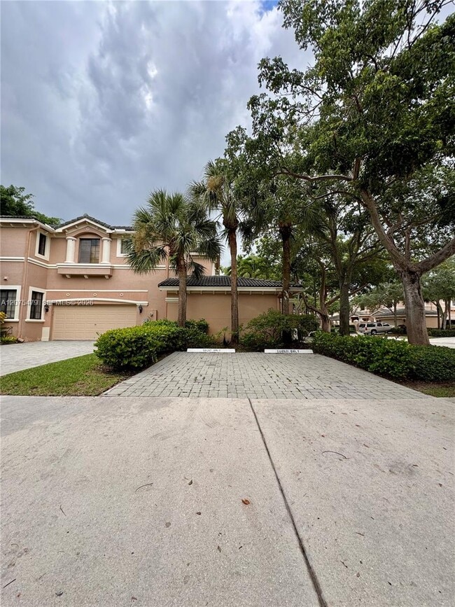 Building Photo - 2787 Center Ct Dr