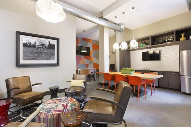 Building Photo - Wondrous 1 BR Apt Available For Rent