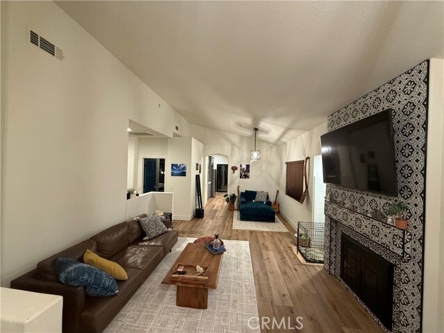 Building Photo - 40006 Notting Hill Rd