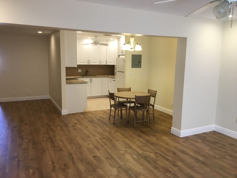 Building Photo - 5780 Fernley Dr W