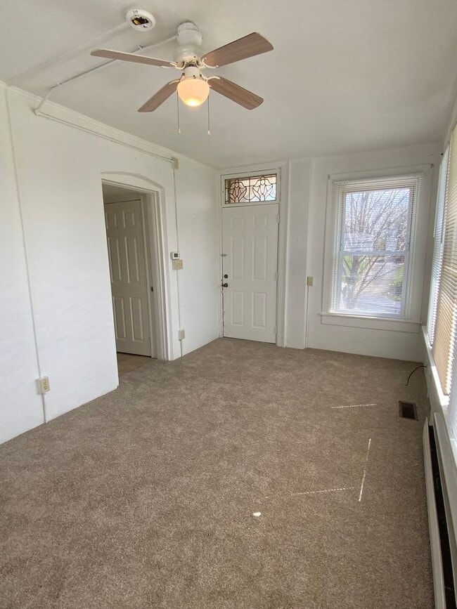 Building Photo - 850 Highland Ave